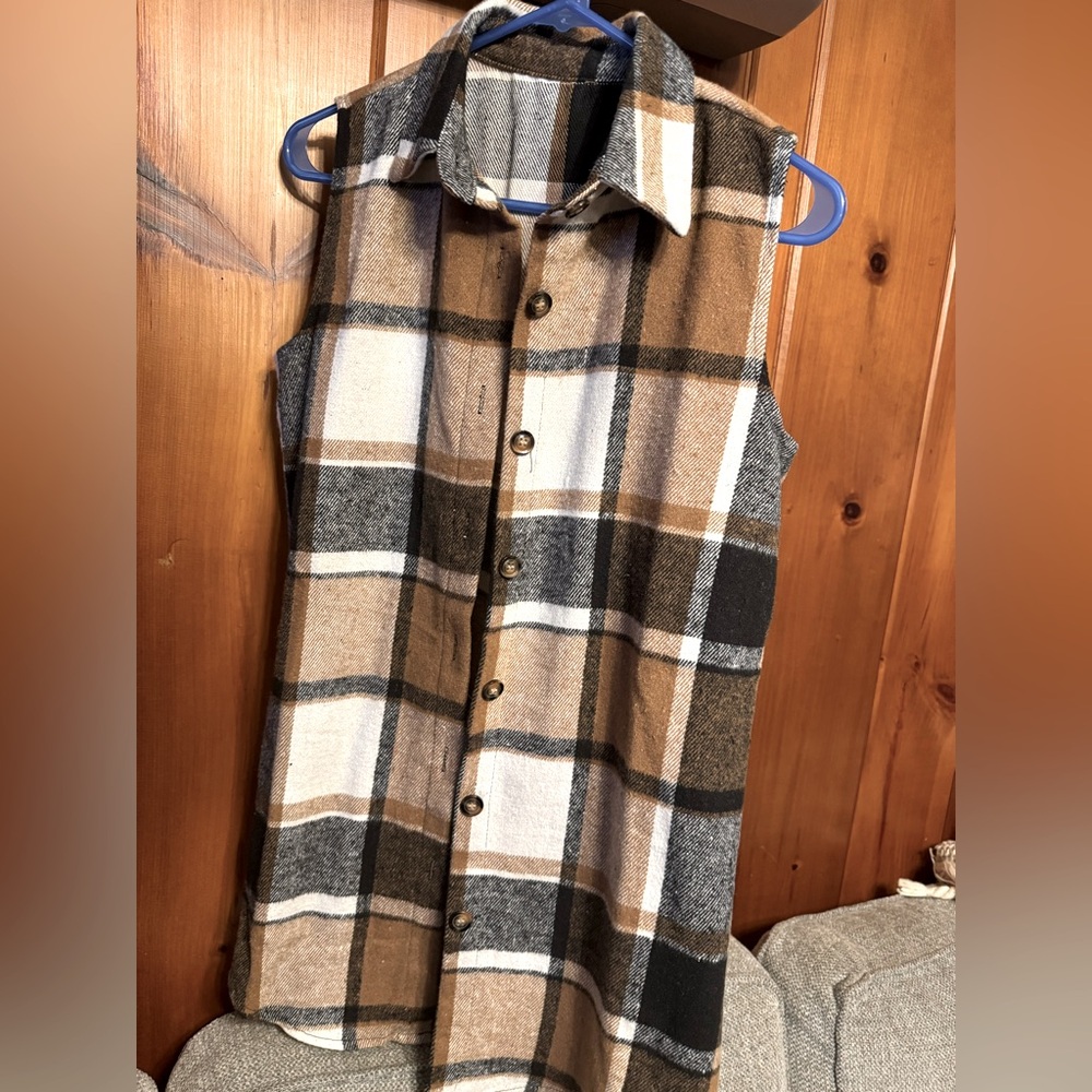 Women’s Button down long vest/cover shirt